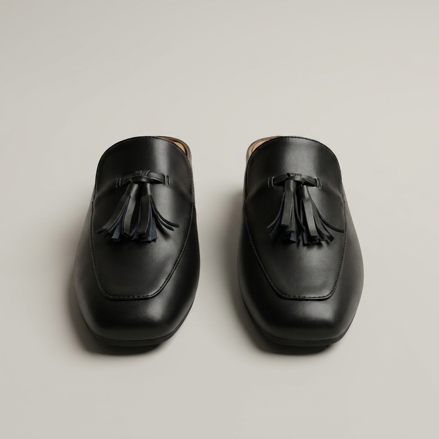 PLUXSTYLE::numise::womens-backless-tassel-loafers::pack-black