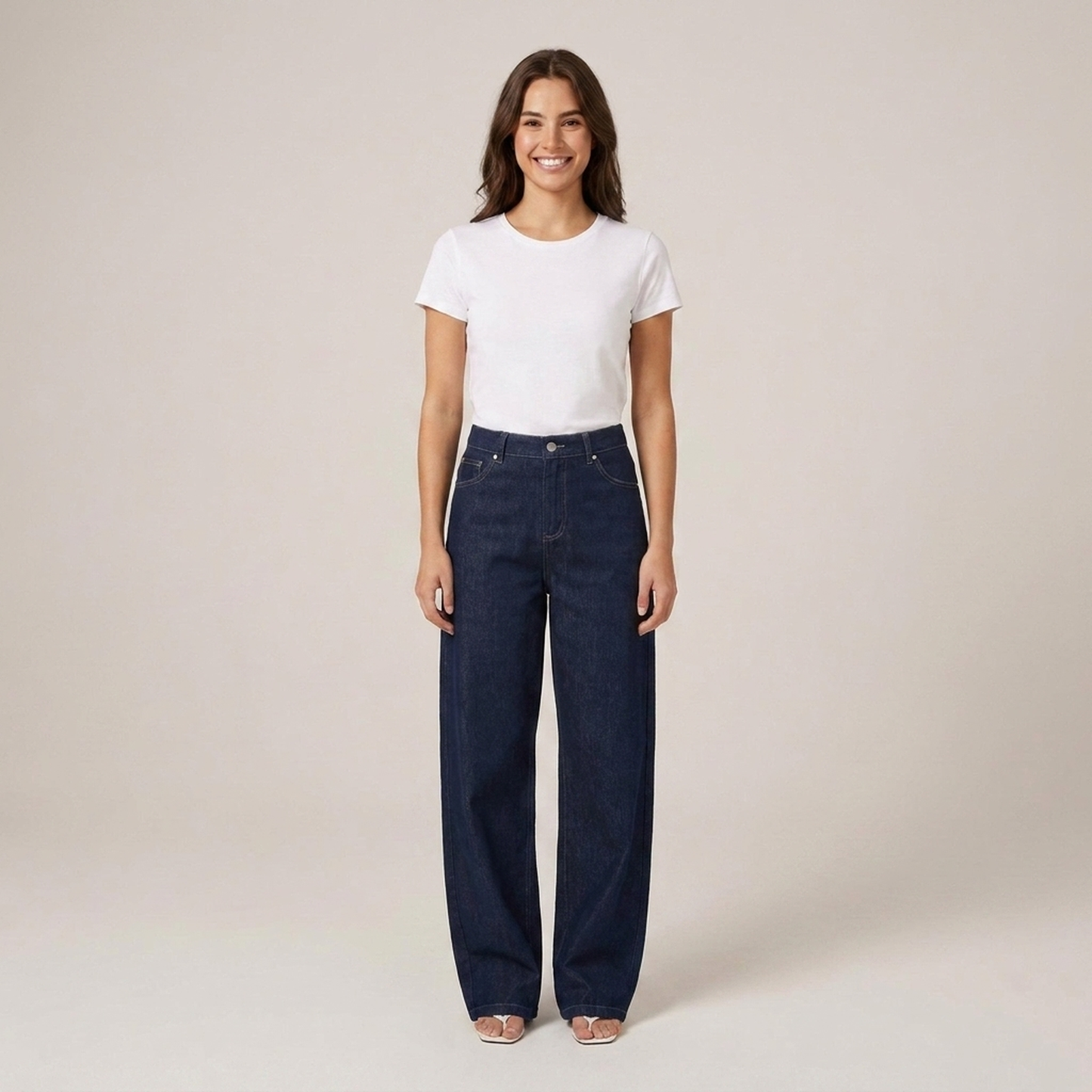 PLUXSTYLE::numise::indigo-barrel-leg-jeans::front