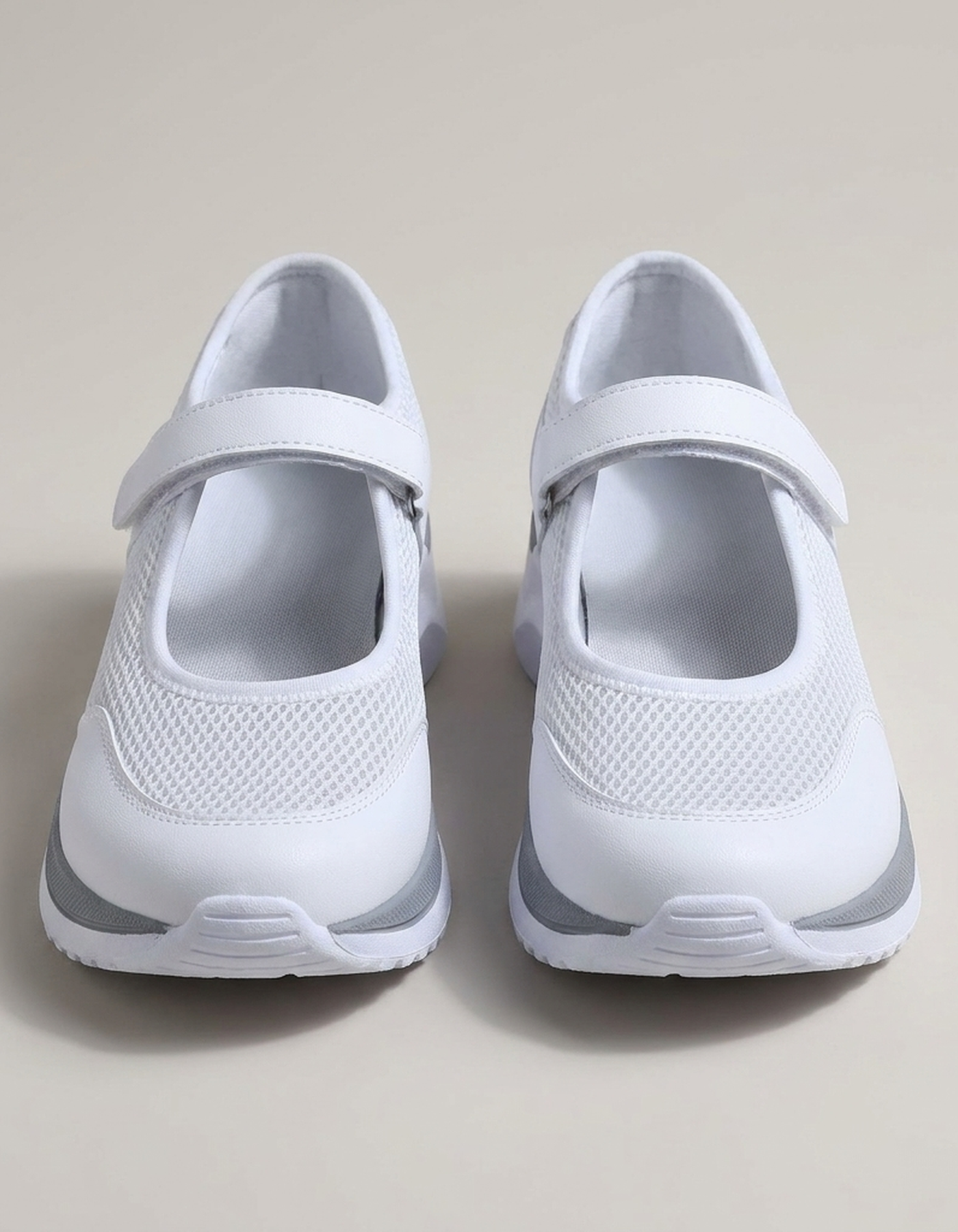PLUXSTYLE::numise::basket-mary-jane-buckle-sneakers::pack-white