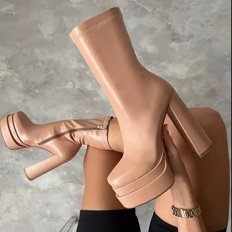 PLUXSTYLE::numise::womens-high-heel-platform-ankle-boots::lifestyle-keep-1