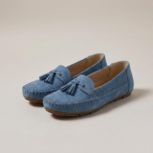 PLUXSTYLE::numise::adelina-easy-on-loafers::closeup-detail