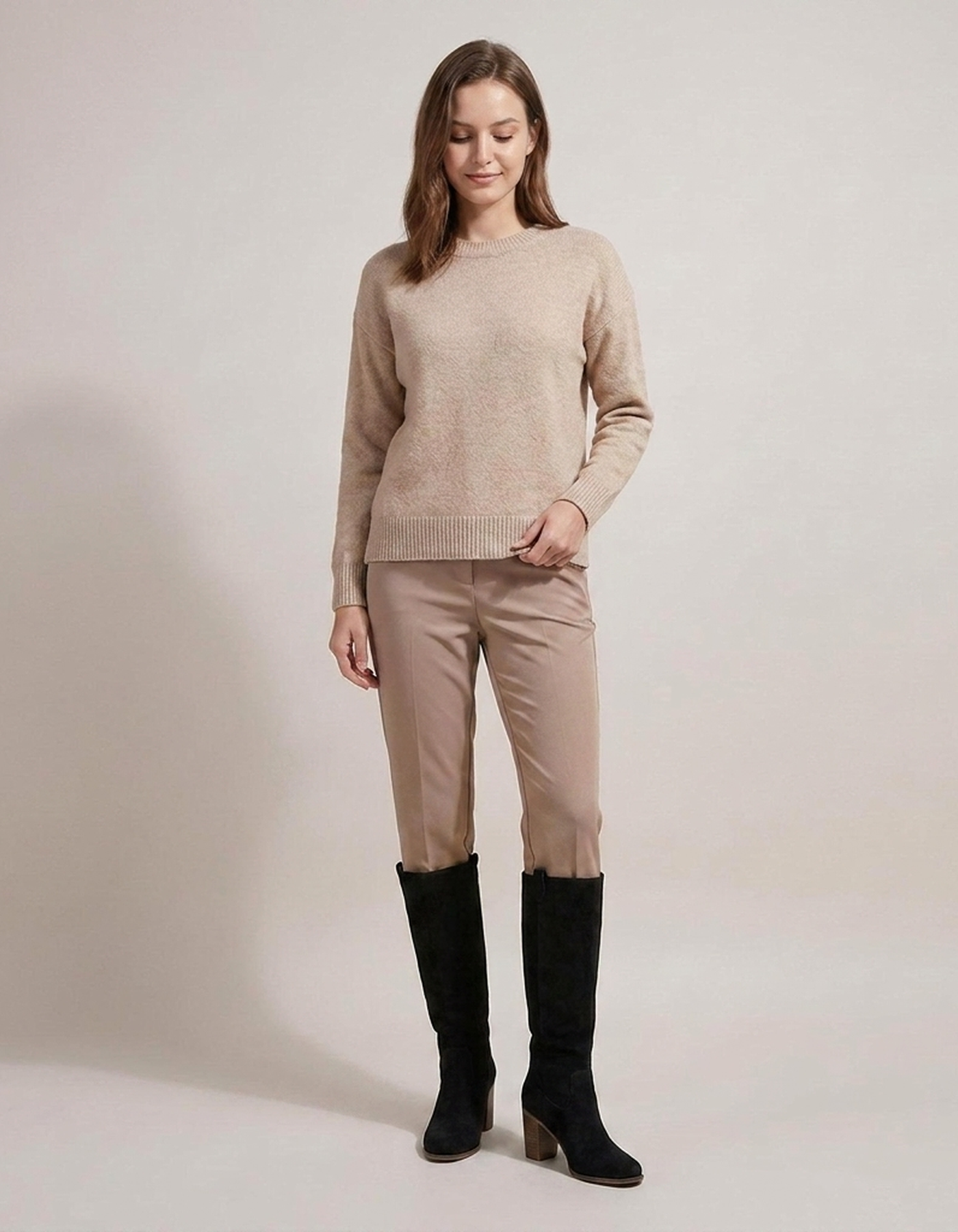 PLUXSTYLE::numise::pull-on-block-heel-knee-high-boots::zoom-out
