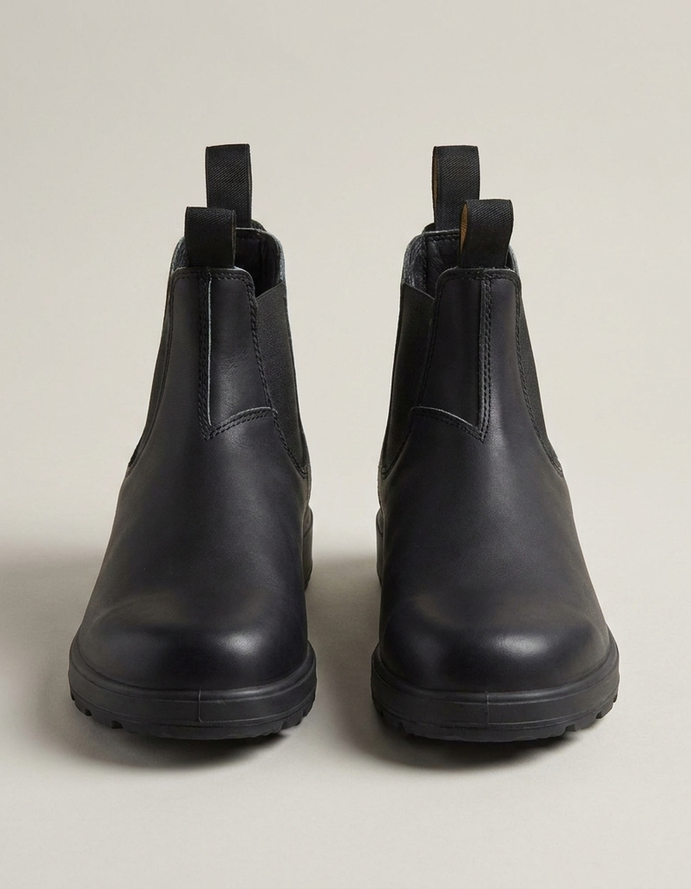 PLUXSTYLE::numise::mens-lug-sole-chelsea-boots::pack-black
