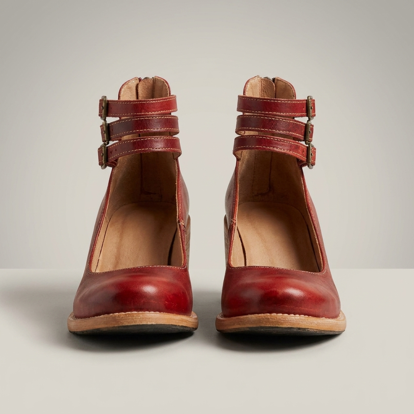 PLUXSTYLE::numise::graceful-comfort-ankle-boots::pack-red