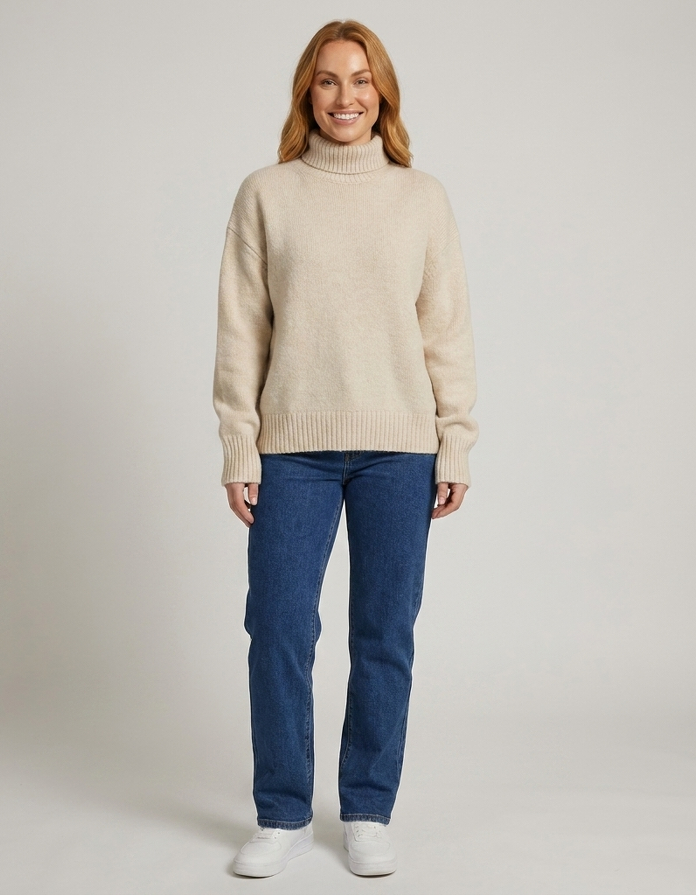 PLUXSTYLE::numise::amaya-relaxed-turtleneck-sweater::front
