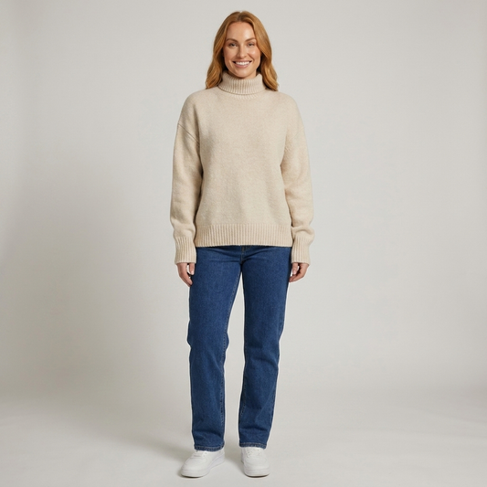 PLUXSTYLE::numise::amaya-relaxed-turtleneck-sweater::front