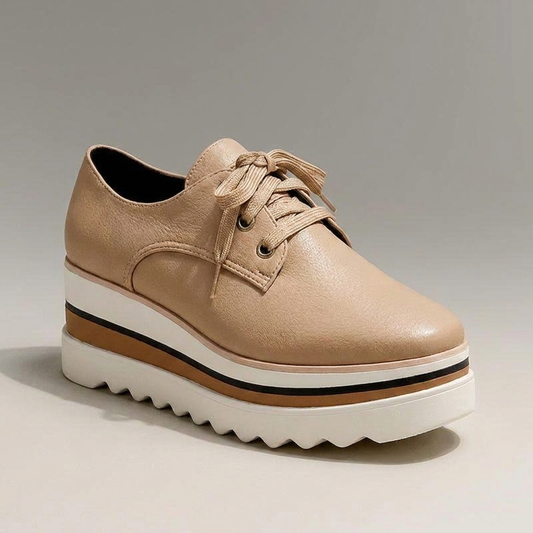 PLUXSTYLE::numise::grace-lace-up-platform-sneakers::closeup-hero