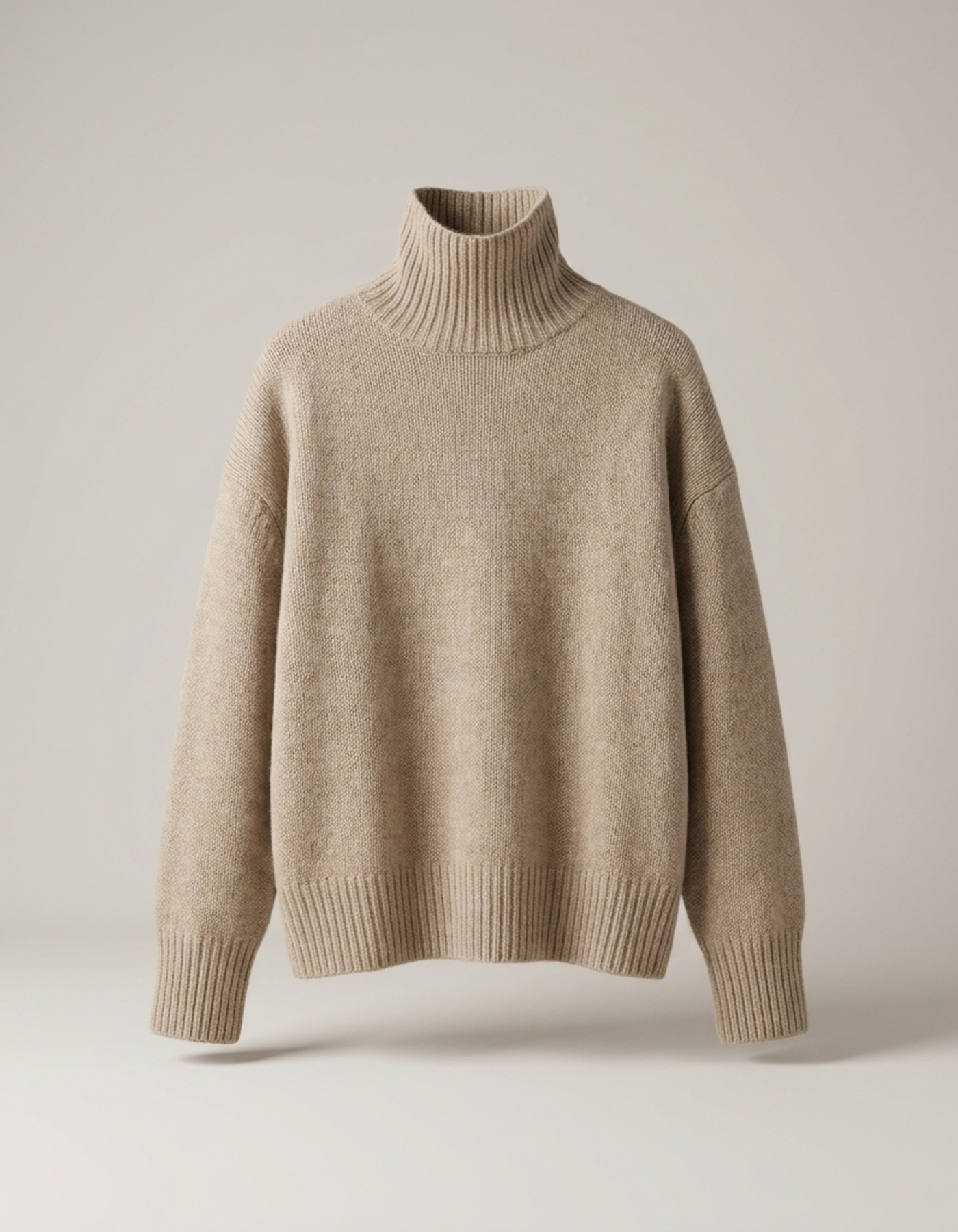 PLUXSTYLE::numise::alecia-relaxed-turtleneck-sweater::pack-khaki