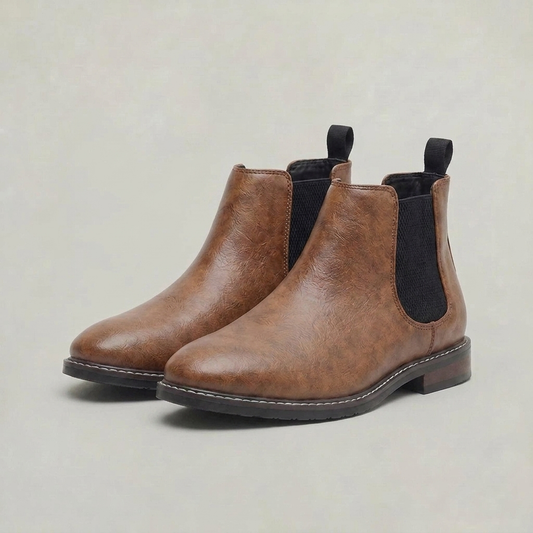 PLUXSTYLE::numise::saddle-brown-chelsea-boots::closeup-detail