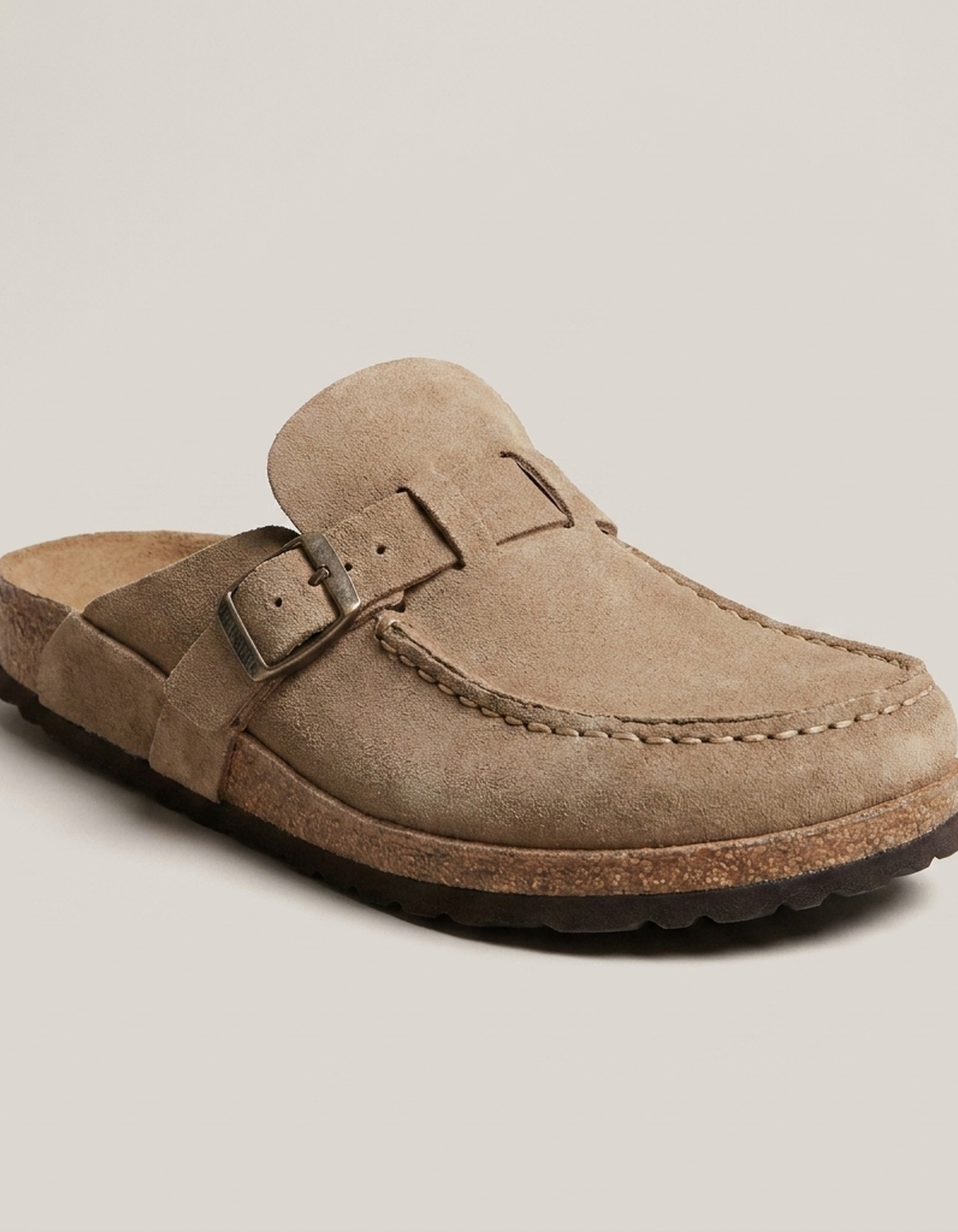 PLUXSTYLE::numise::evi-comfort-mule-sandals::closeup-hero