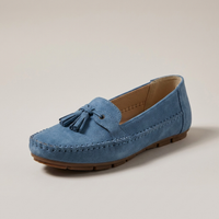 PLUXSTYLE::numise::adelina-easy-on-loafers::closeup-hero