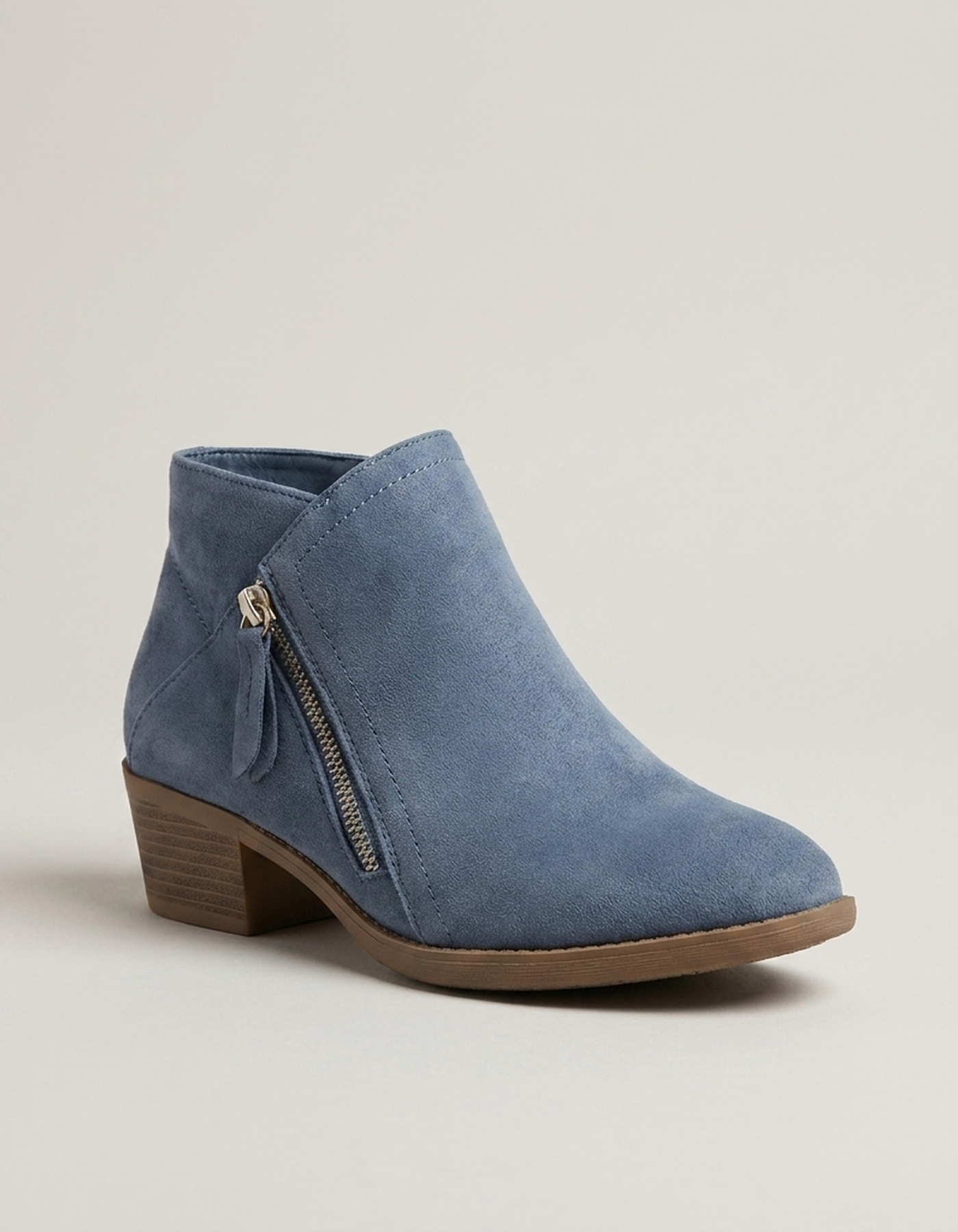 PLUXSTYLE::numise::blaire-low-heel-ankle-boots::closeup-hero