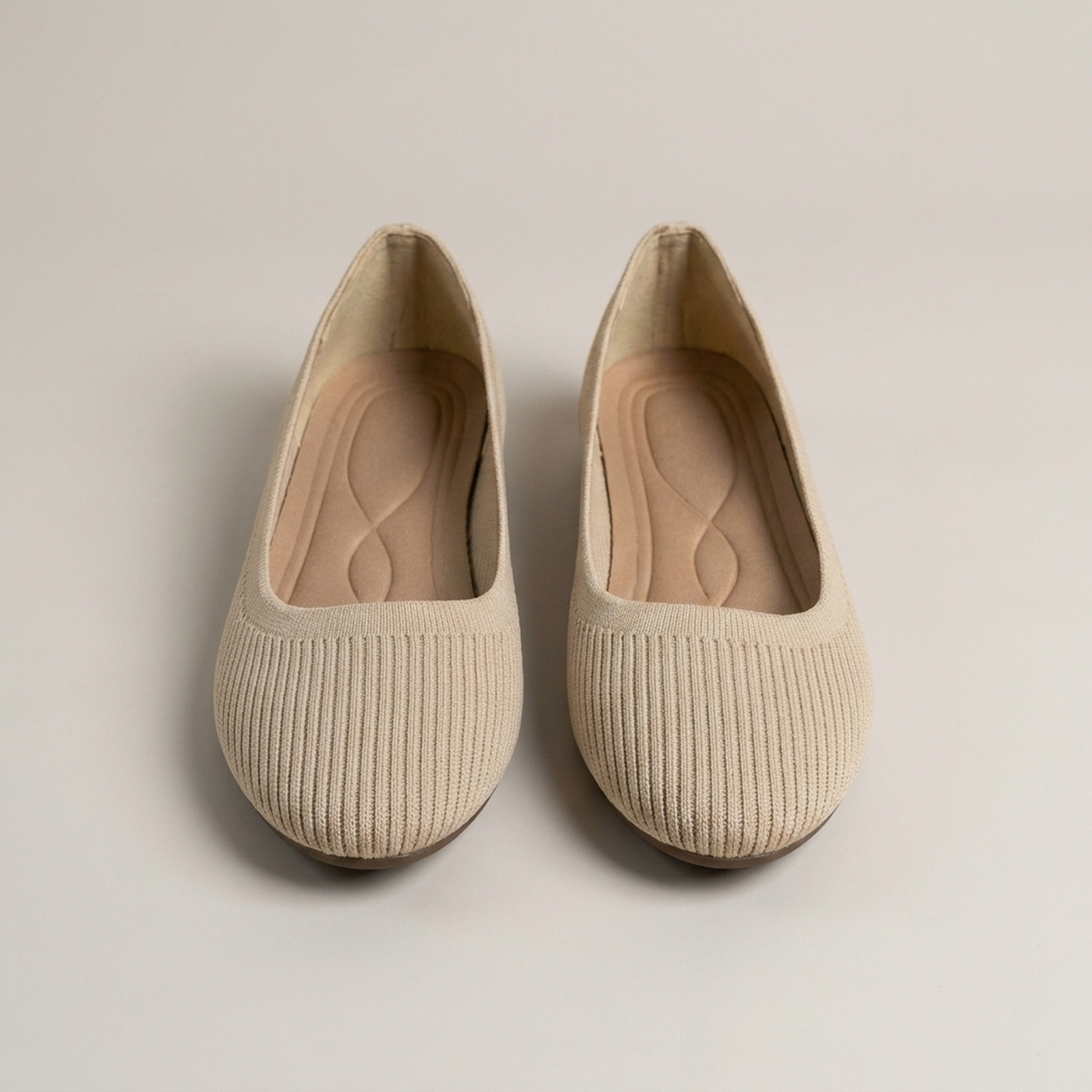 PLUXSTYLE::numise::alina-everyday-table::pack-beige