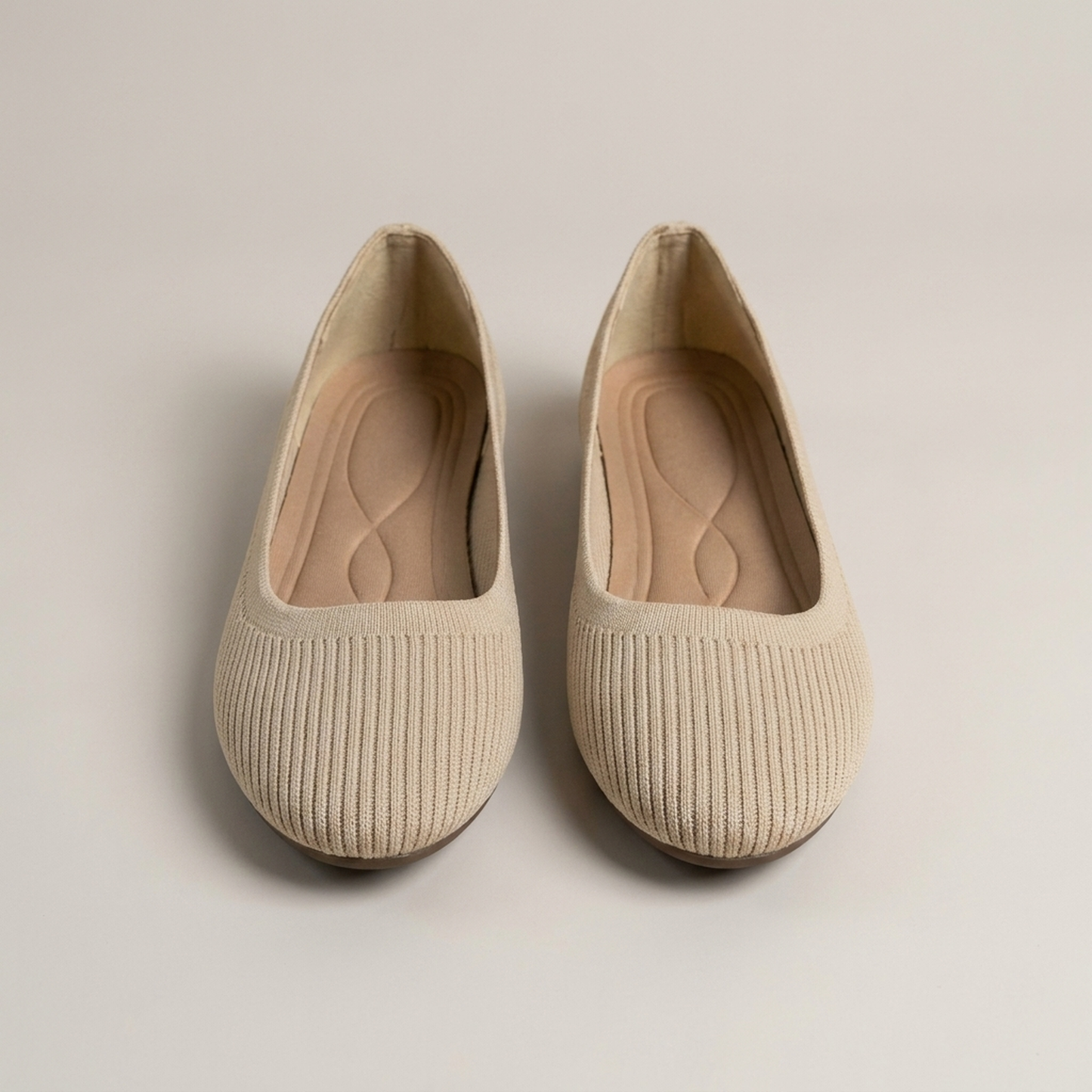 PLUXSTYLE::numise::alina-everyday-table::pack-beige