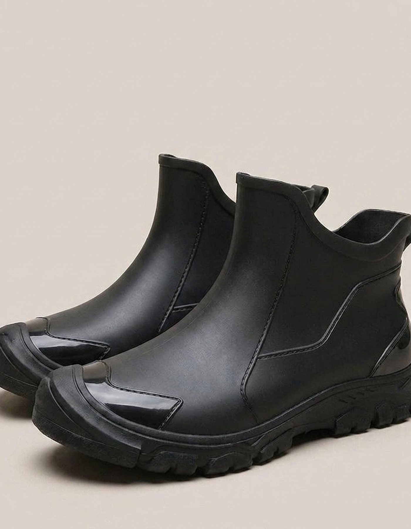 PLUXSTYLE::numise::arthur-knee-high-rain-boots::closeup-detail