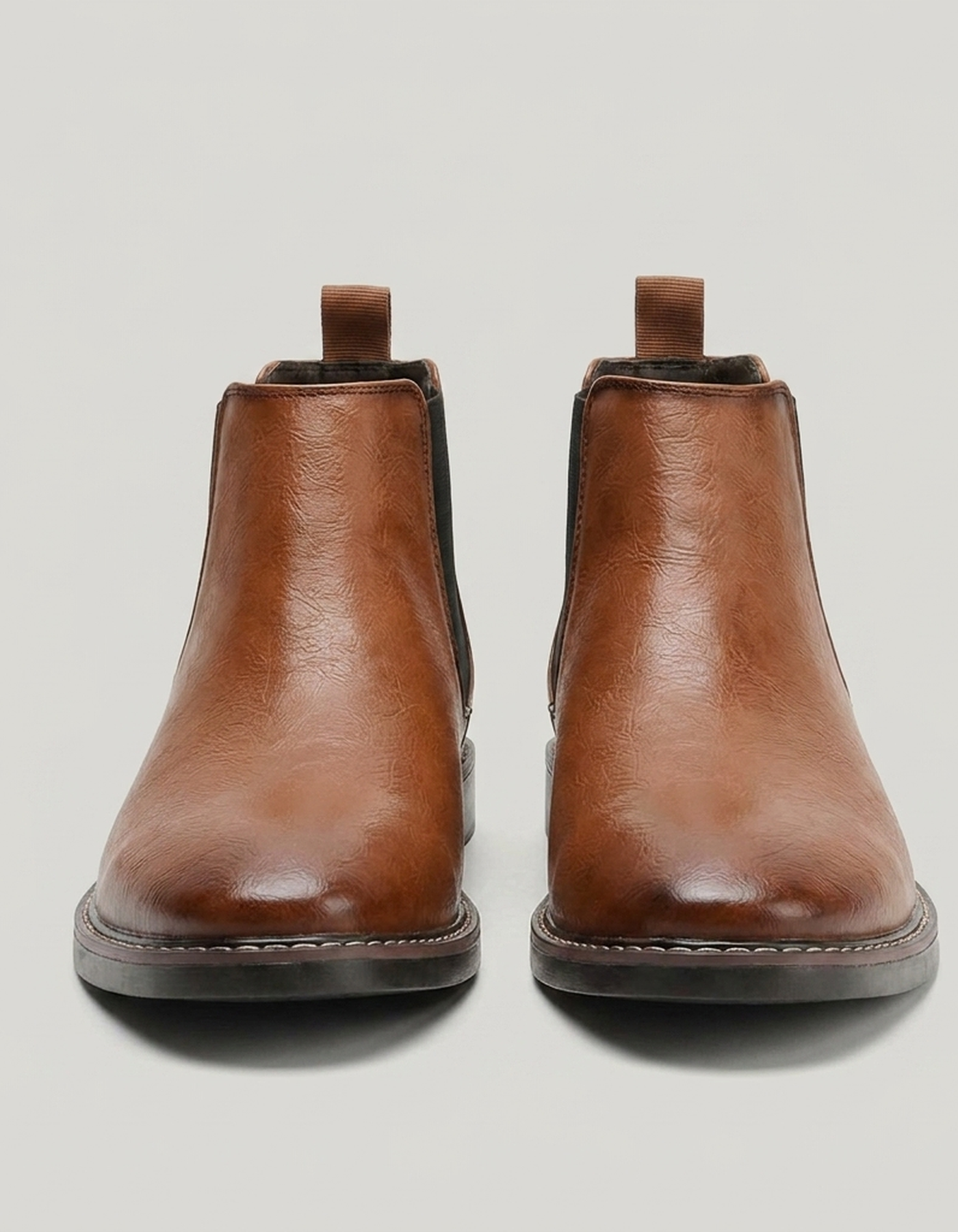 PLUXSTYLE::numise::saddle-brown-chelsea-boots::pack-cognac-brown