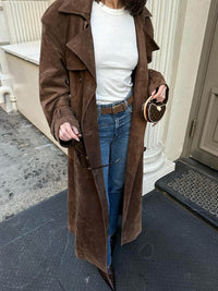 PLUXSTYLE::numise::anna-tailored-trench-parka::lifestyle-keep-1