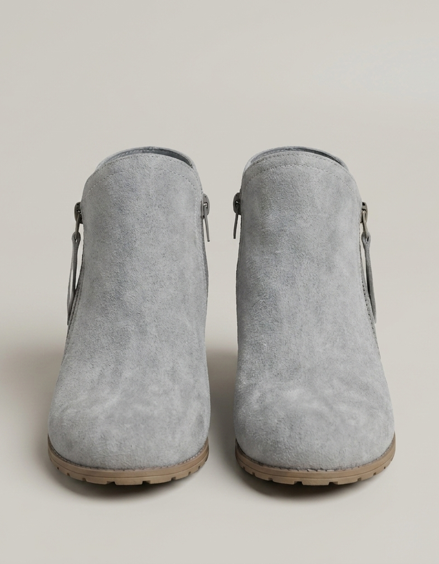 PLUXSTYLE::numise::low-block-heel-ankle-boots::pack-grey