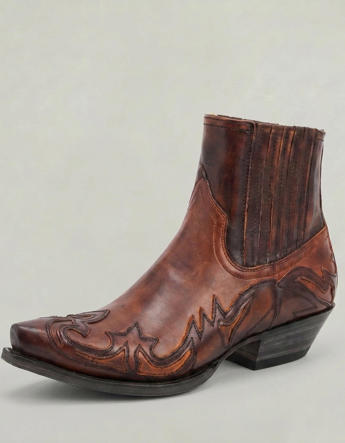 PLUXSTYLE::numise::mens-square-toe-western-boots::closeup-hero
