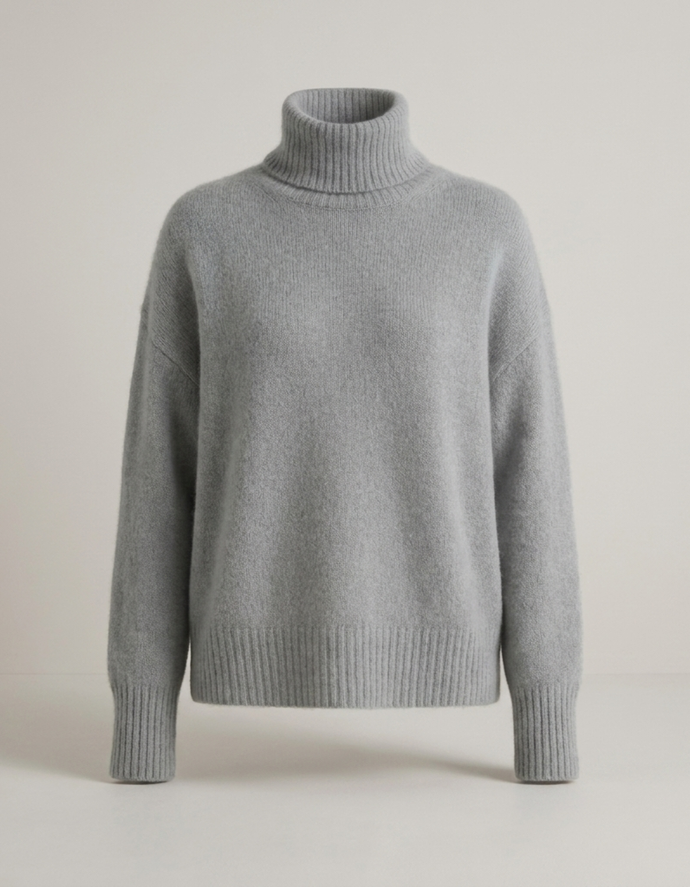 PLUXSTYLE::numise::averelle-oversized-turtleneck-sweater::pack-grey