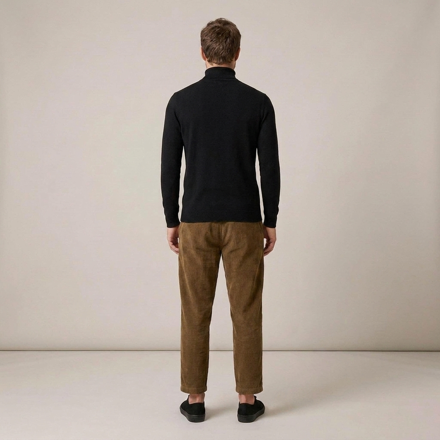 PLUXSTYLE::numise::slim-fit-turtleneck-sweater::back