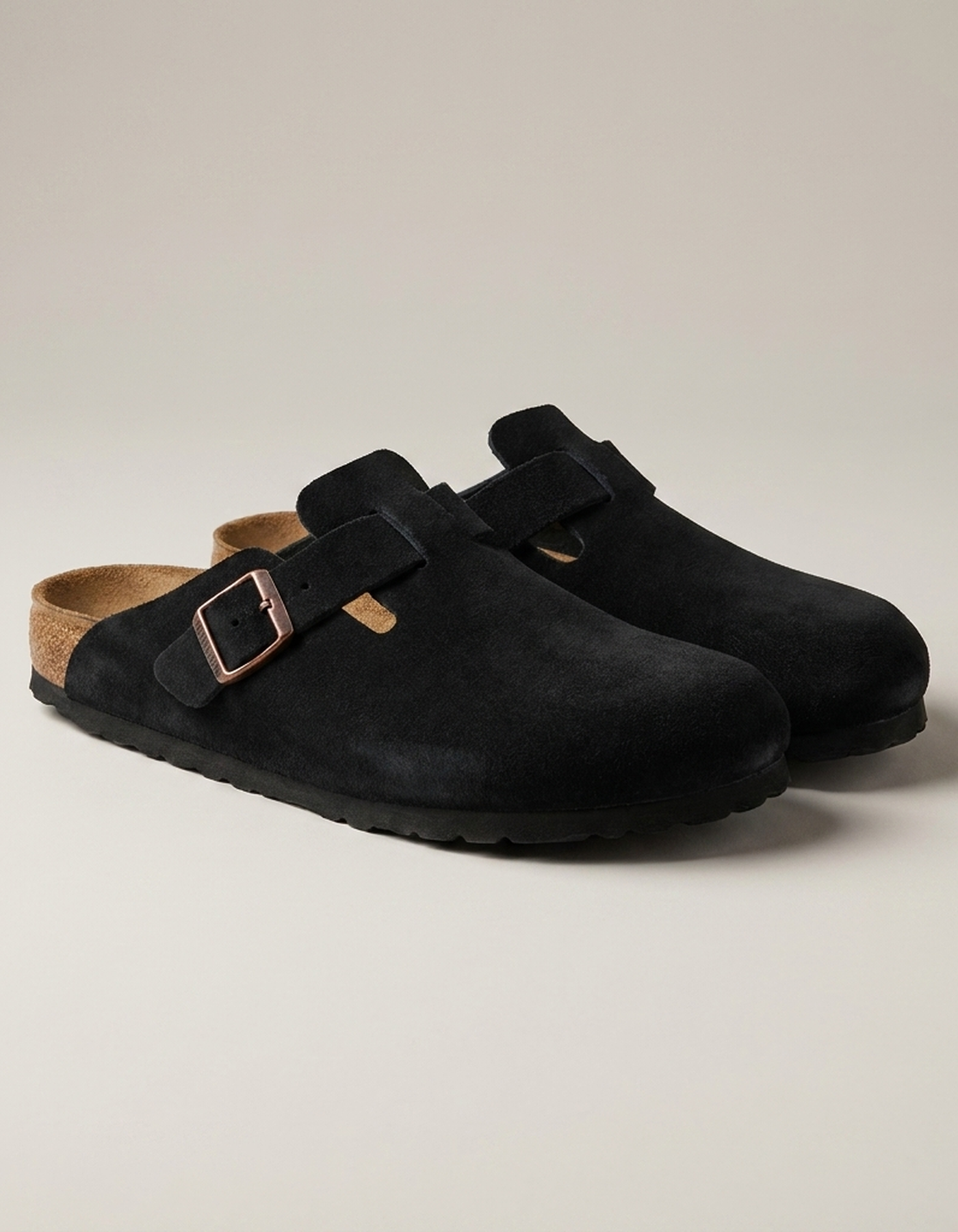 PLUXSTYLE::numise::all-day-comfort-work-clogs::pack-hero