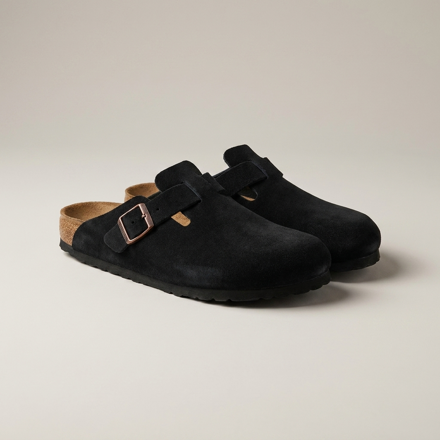 PLUXSTYLE::numise::all-day-comfort-work-clogs::pack-hero