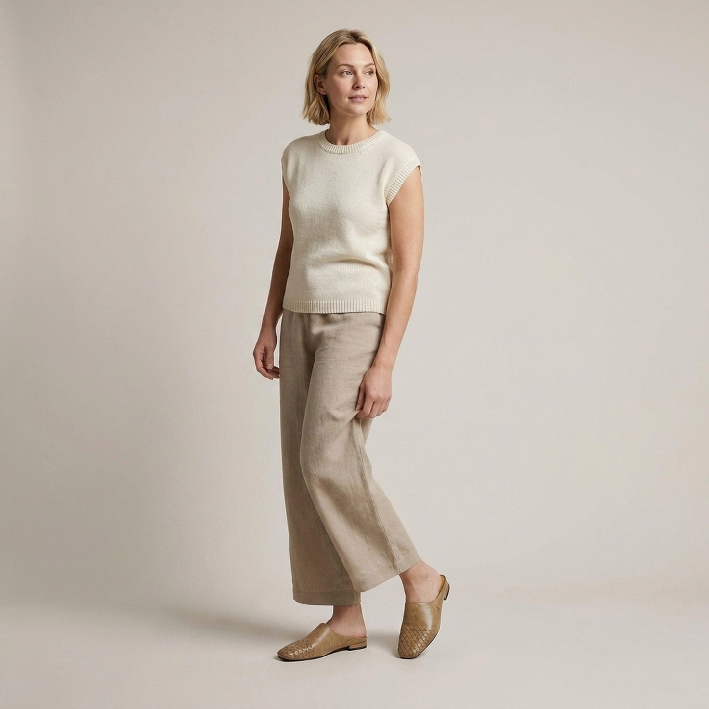 PLUXSTYLE::numise::helma-everyday-mules::zoom-out
