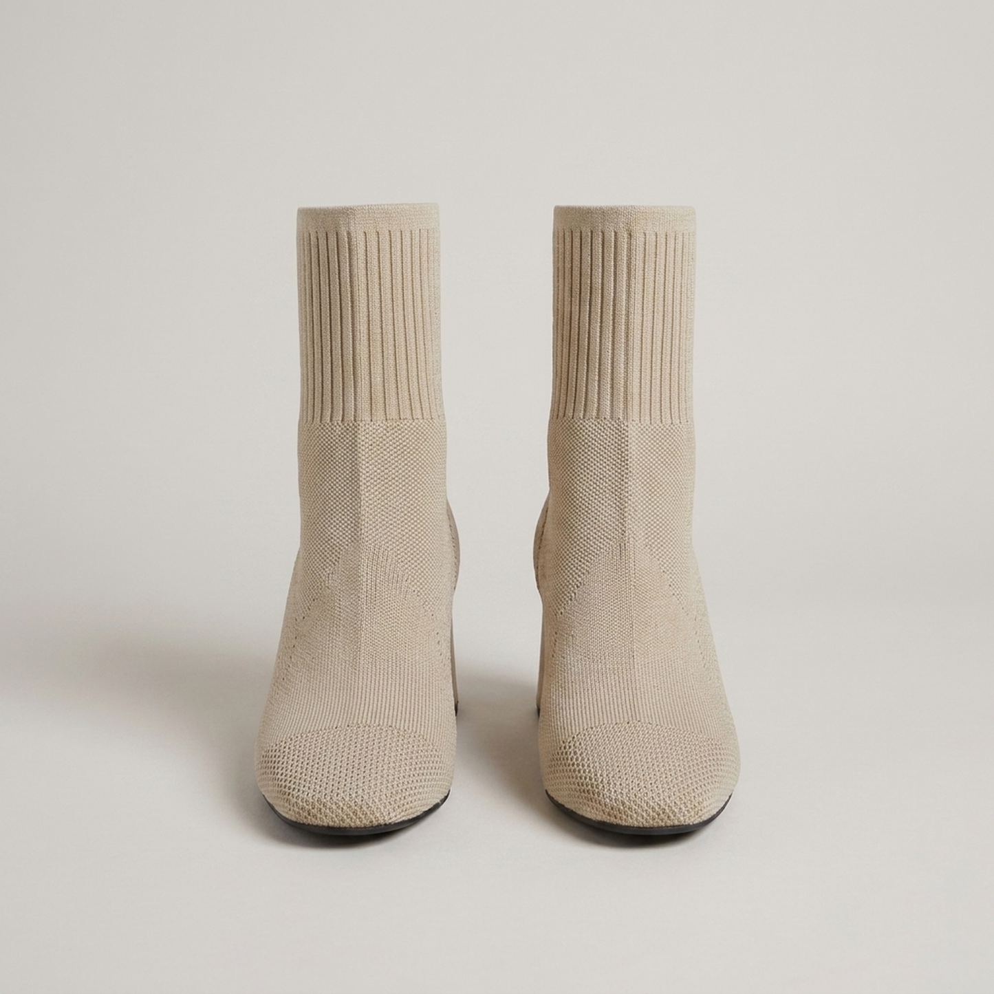 PLUXSTYLE::numise::pointed-toe-slip-on-ankle-boots::pack-beige