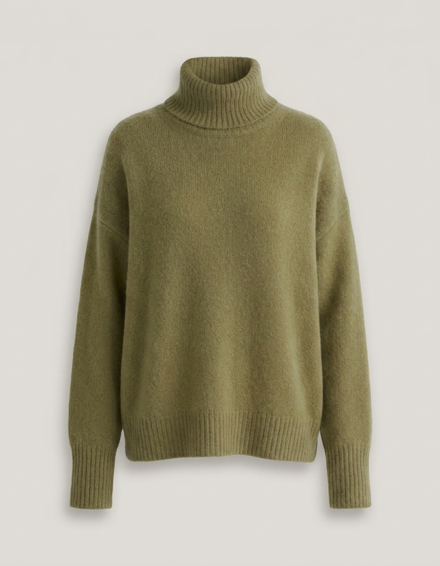 PLUXSTYLE::numise::averelle-oversized-turtleneck-sweater::pack-khaki