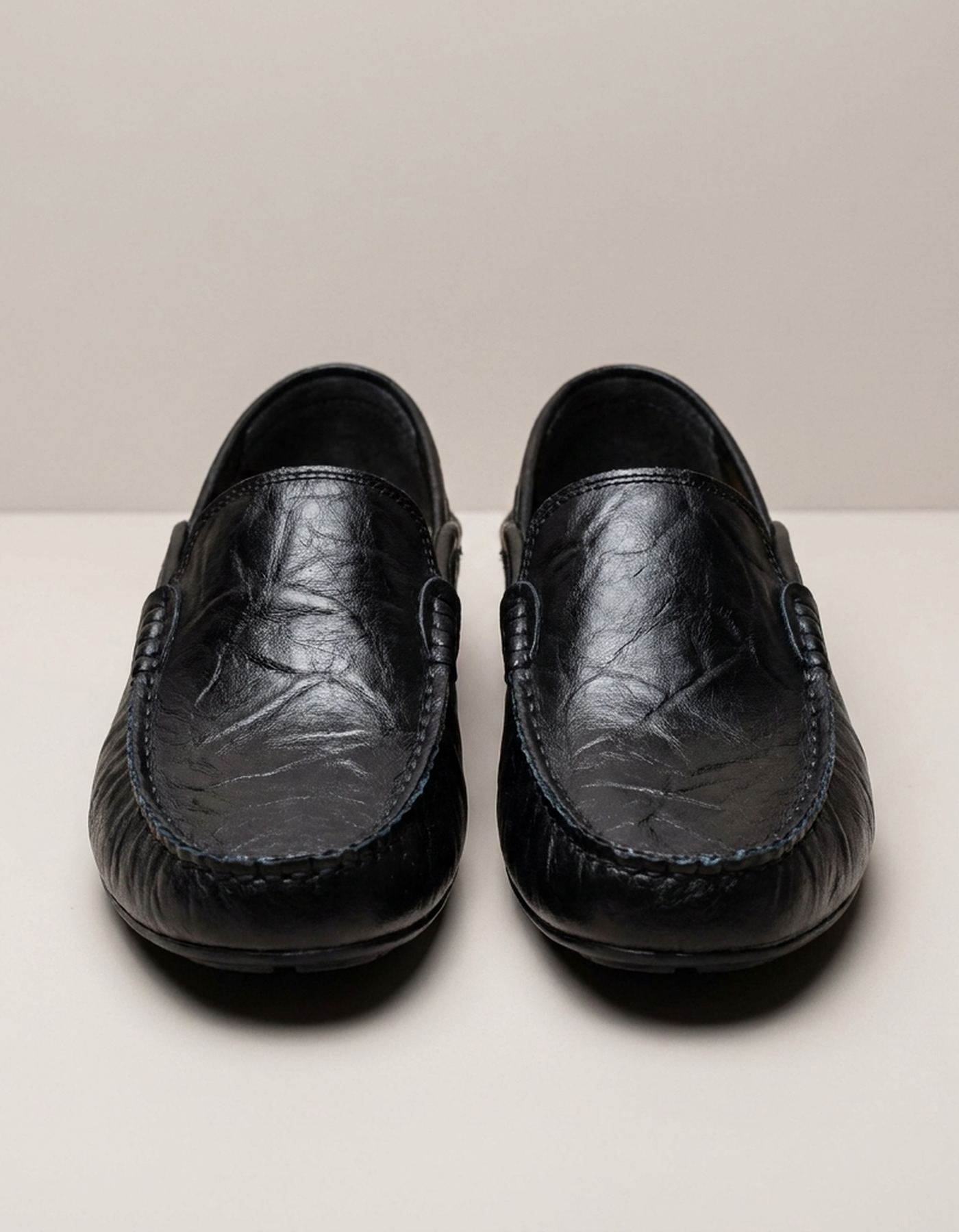 PLUXSTYLE::numise::mens-easy-fit-loafer-footwear::pack-black
