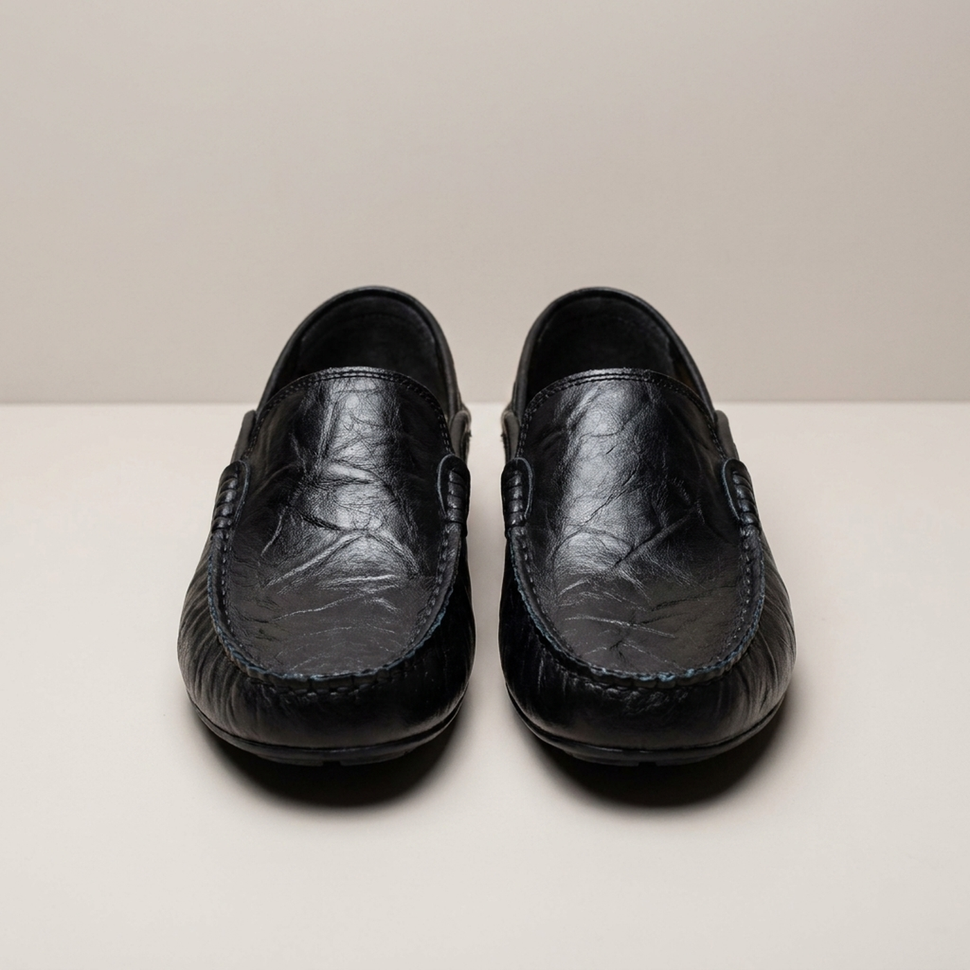 PLUXSTYLE::numise::mens-easy-fit-loafer-footwear::pack-black