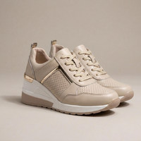 PLUXSTYLE::numise::manuela-structured-platform-sneakers::closeup-detail