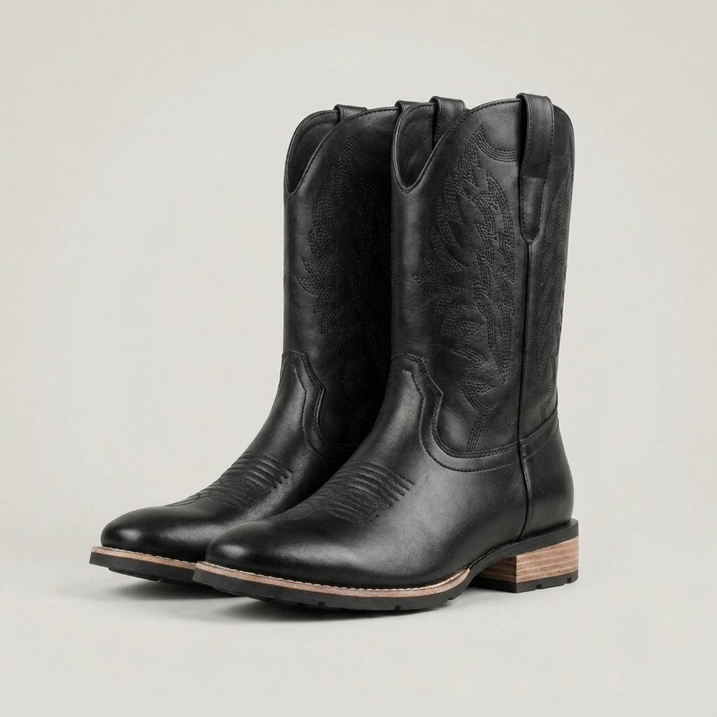 PLUXSTYLE::numise::mens-high-top-chelsea-boots::closeup-detail