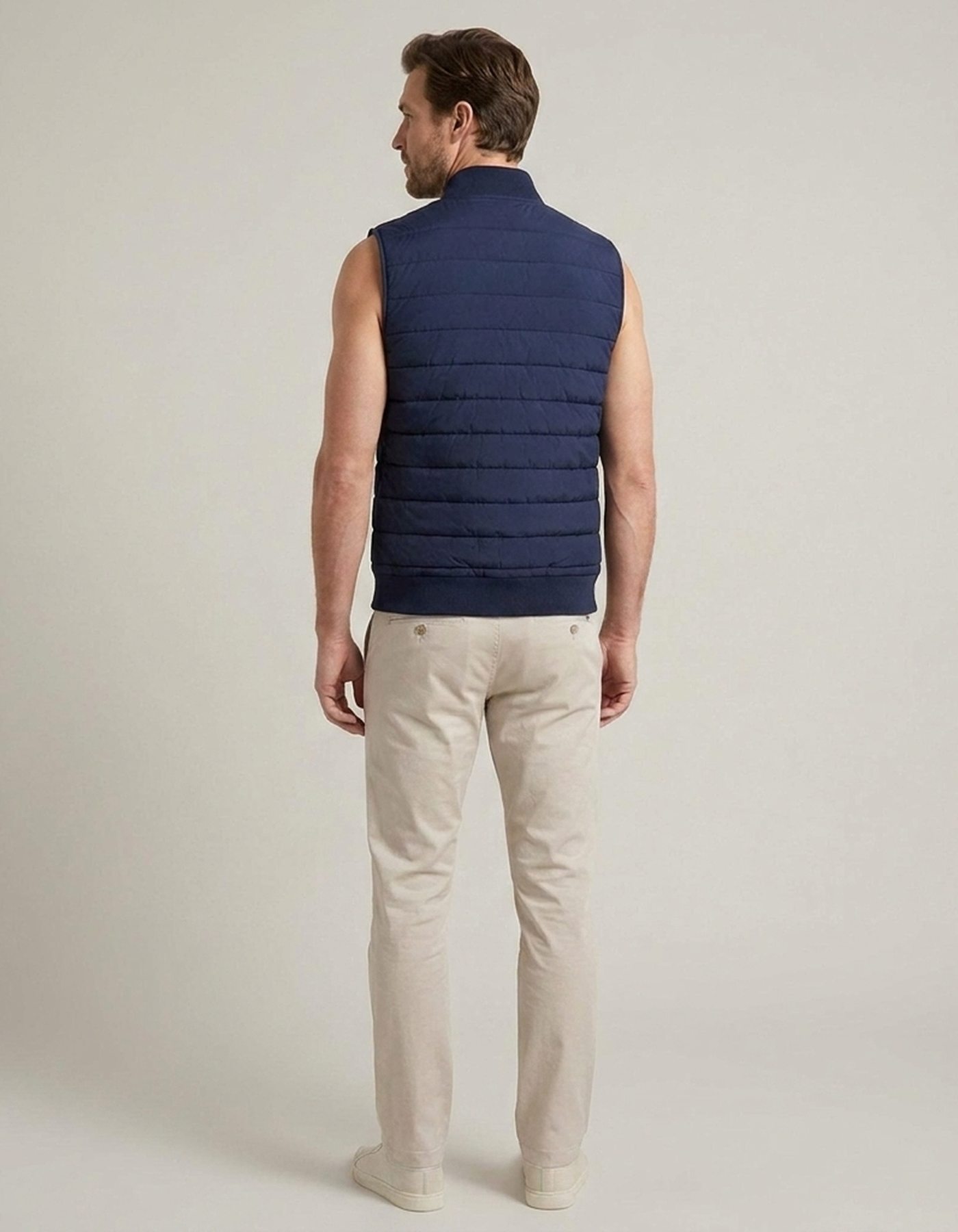 PLUXSTYLE::numise::mens-sleeveless-parka-1::back