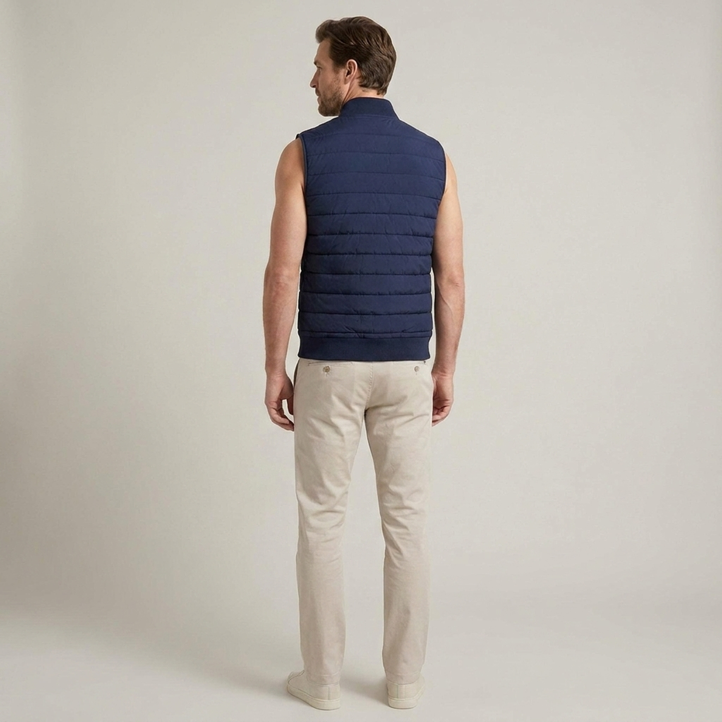 PLUXSTYLE::numise::mens-sleeveless-parka-1::back