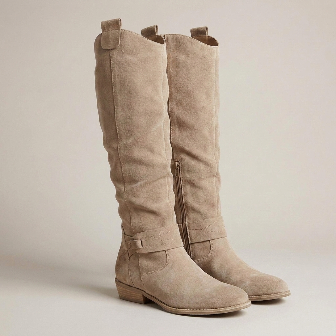 PLUXSTYLE::numise::wide-fit-knee-high-boots::closeup-detail