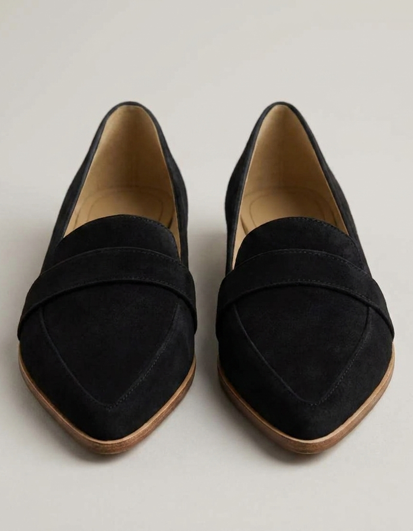 PLUXSTYLE::numise::henry-sleek-pointed-toe-loafers::pack-black