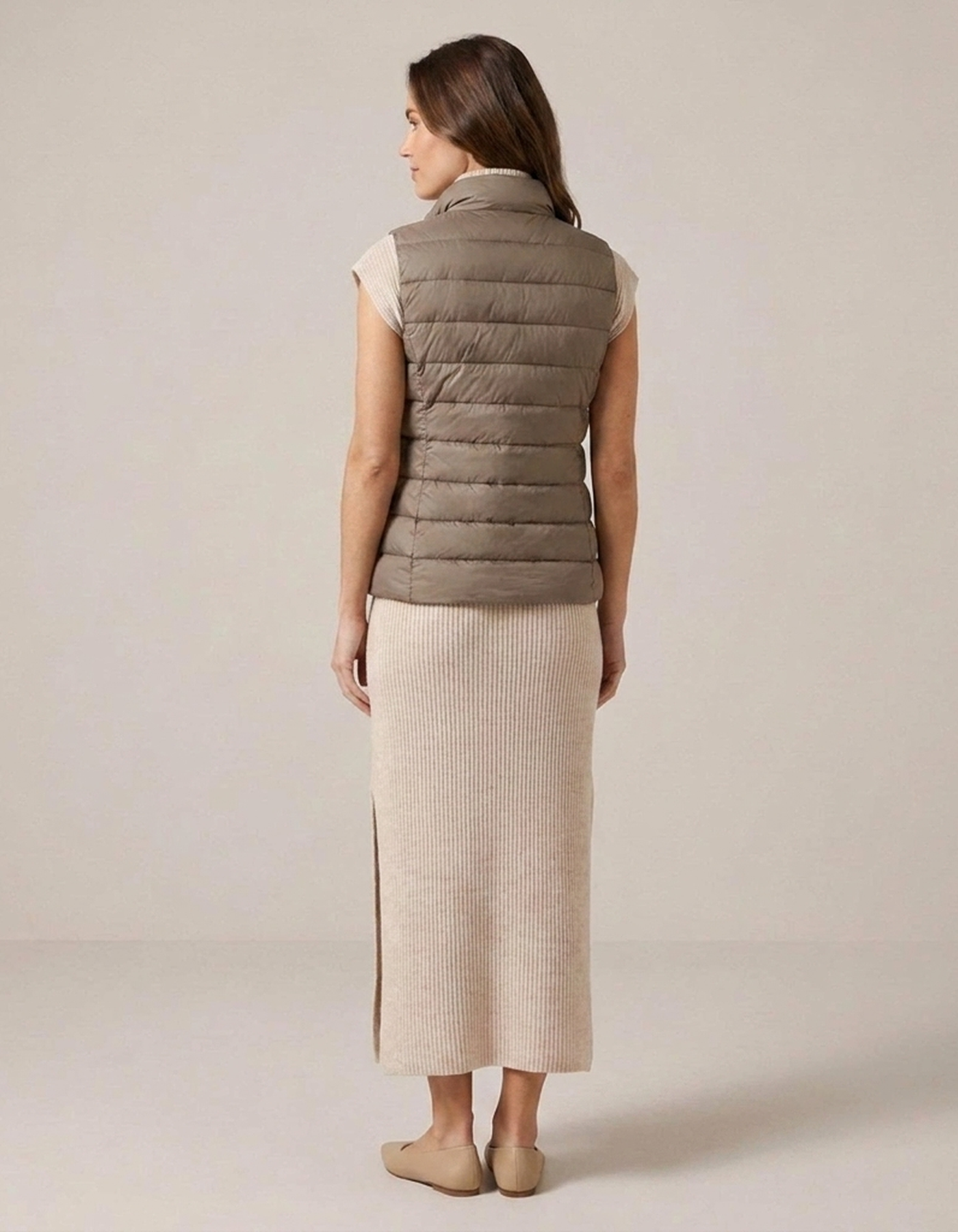 PLUXSTYLE::numise::belgrave-slim-fit-puffer-vest::back