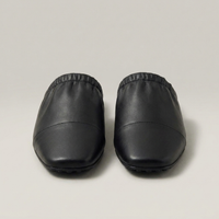 PLUXSTYLE::numise::womens-cap-toe-slip-on-mules::closeup-detail