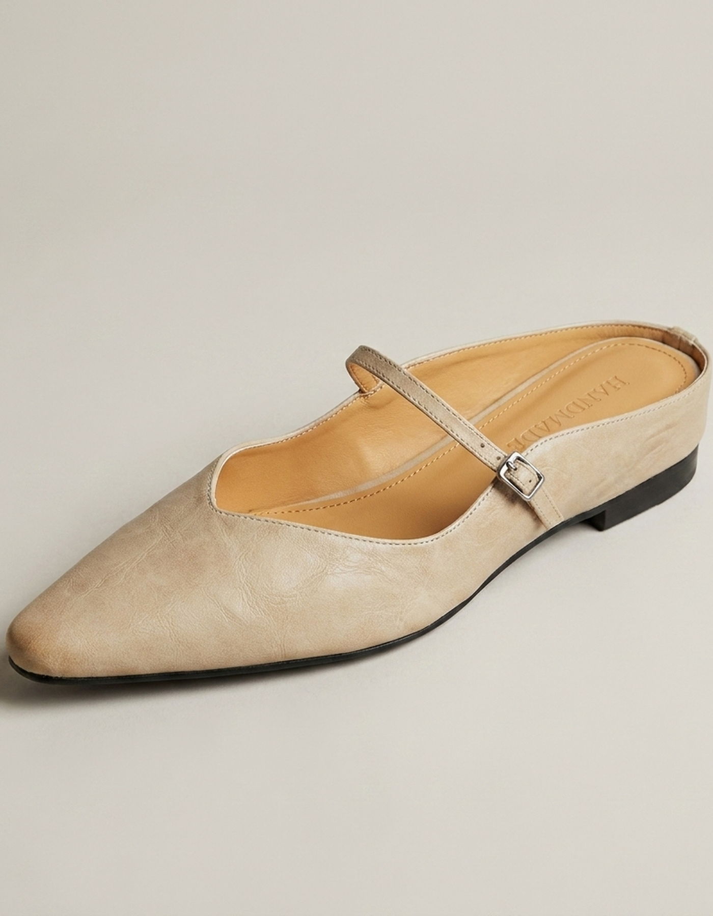 PLUXSTYLE::numise::alma-pointed-toe-mary-jane-mules::closeup-hero