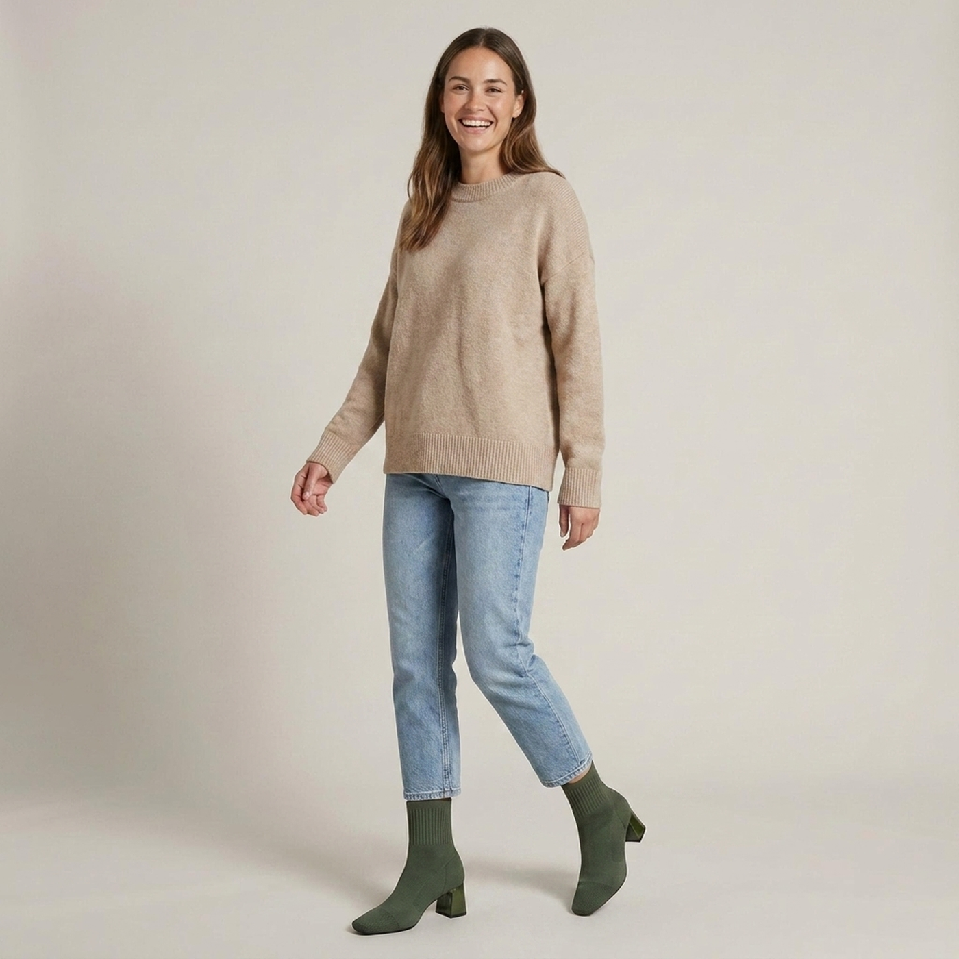 PLUXSTYLE::numise::pointed-toe-slip-on-ankle-boots::zoom-out