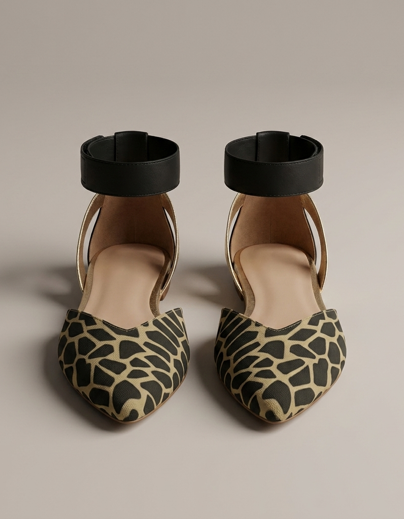 PLUXSTYLE::numise::two-tone-pointed-toe-table::pack-black-and-gold