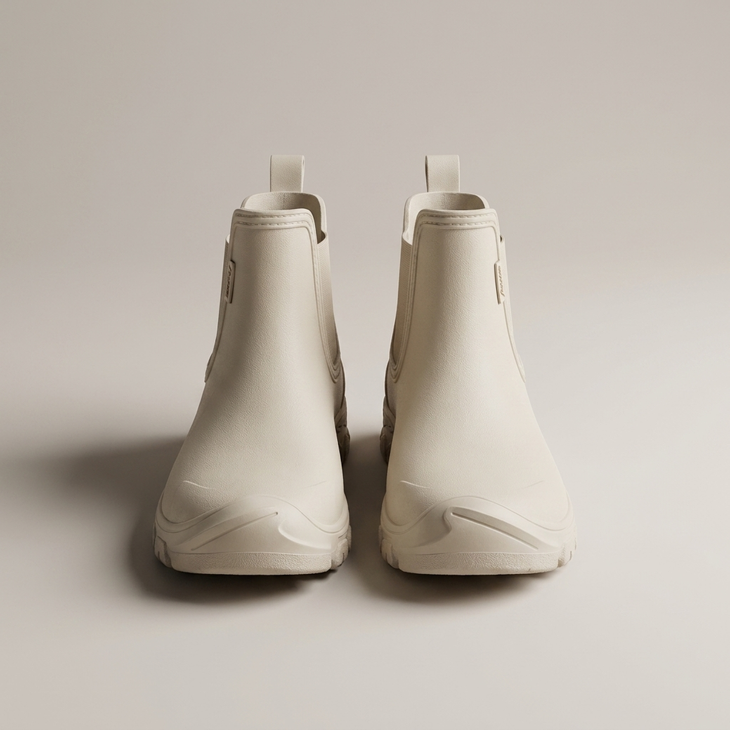 PLUXSTYLE::numise::lucas-waterproof-chelsea-boots::pack-beige