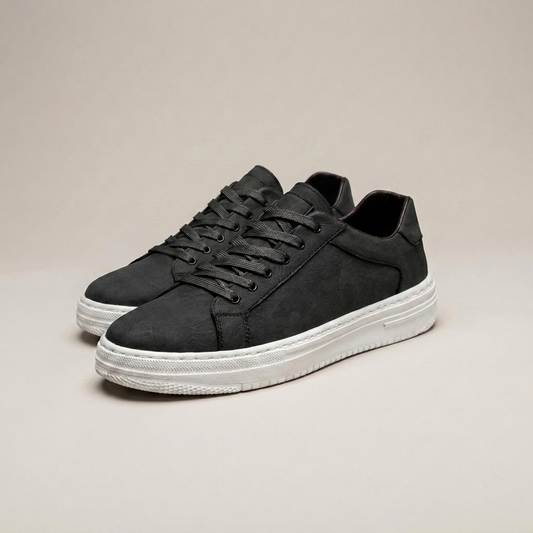 PLUXSTYLE::numise::athene-smart-casual-sneakers::closeup-detail