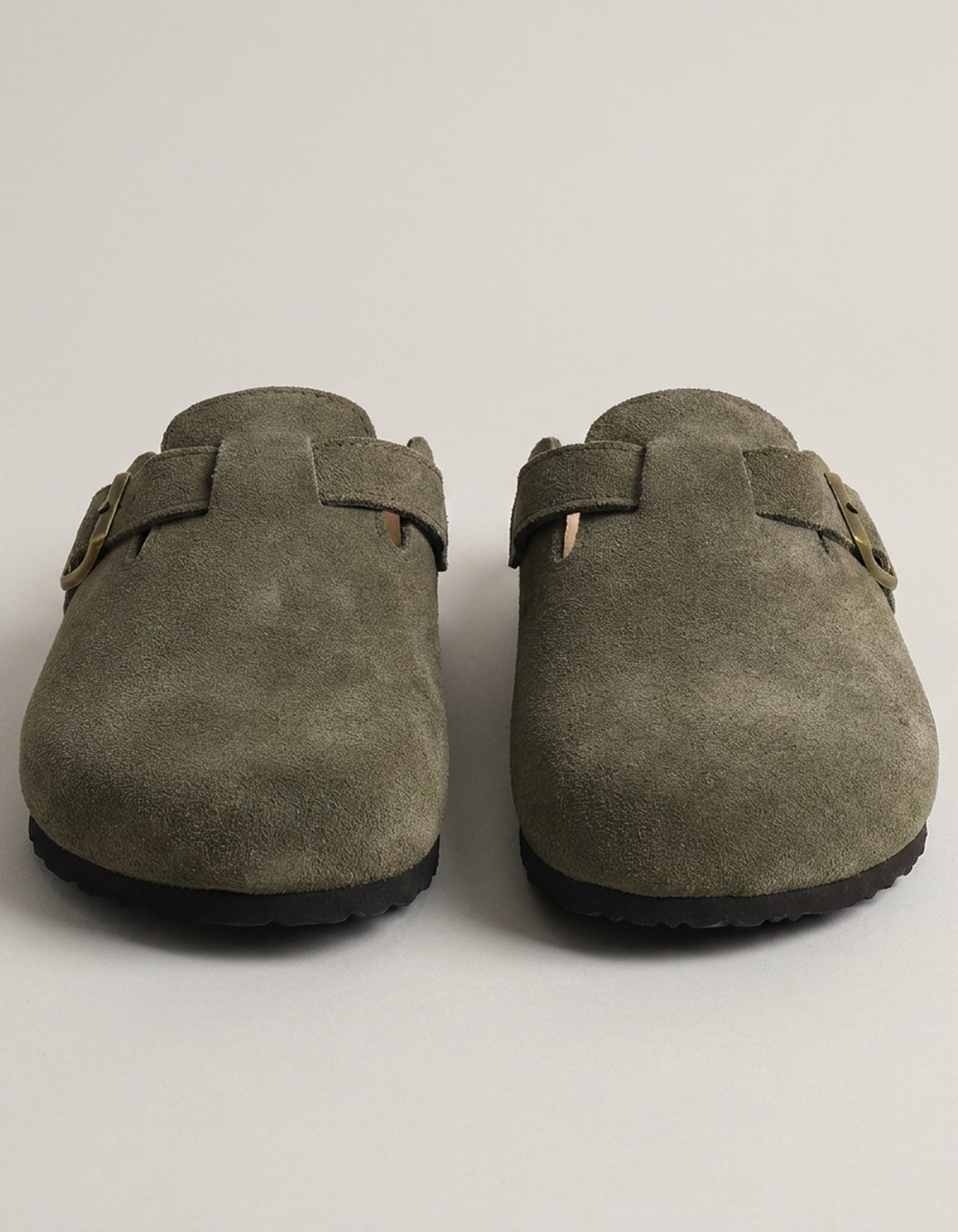 PLUXSTYLE::numise::womens-adjustable-support-clogs::pack-green
