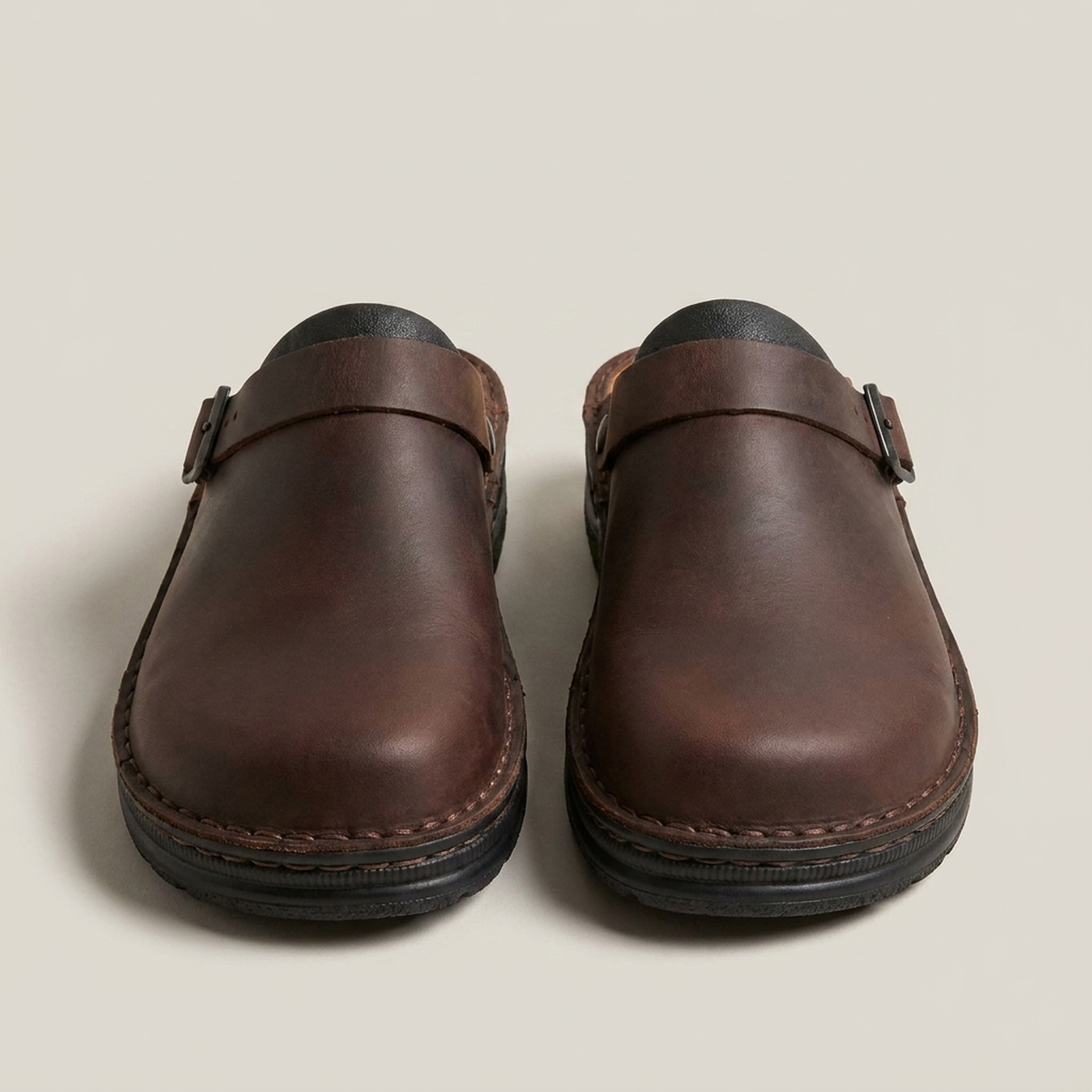 PLUXSTYLE::numise::everyday-support-clogs::pack-brown