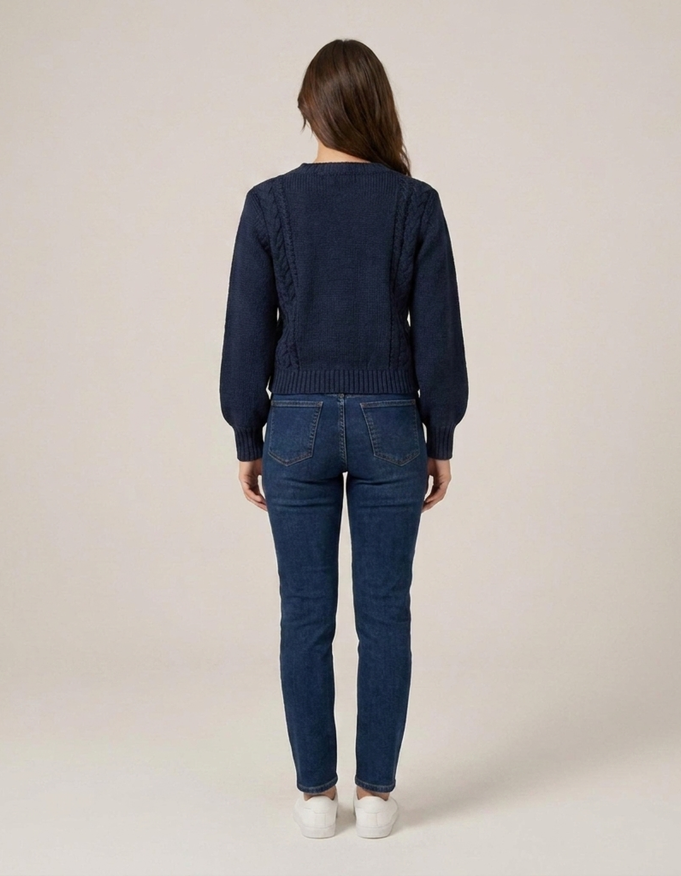PLUXSTYLE::numise::drop-shoulder-cardigan::back