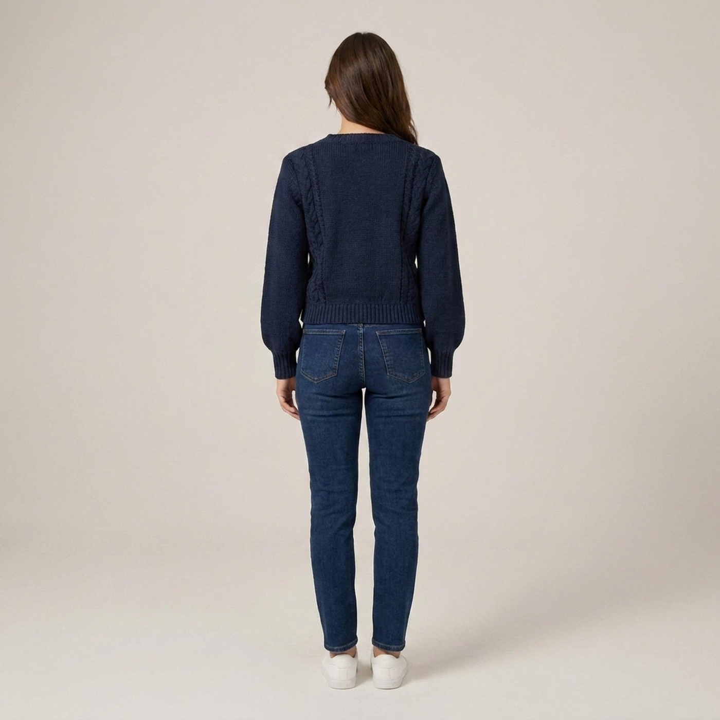 PLUXSTYLE::numise::drop-shoulder-cardigan::back