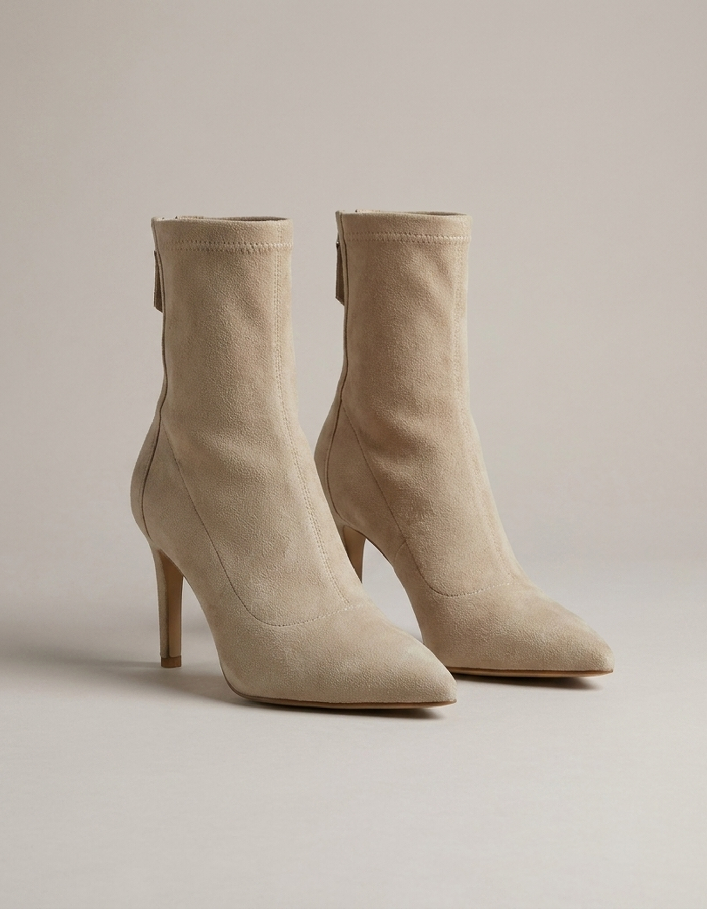 PLUXSTYLE::numise::womens-everyday-zip-ankle-boots::pack-beige